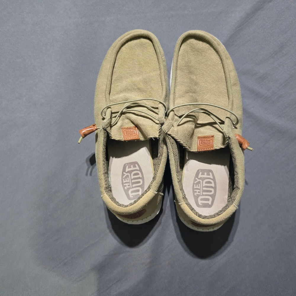 Hey Dude Wally Corduroy Loafers Men Size 12 Tan Slip On Shoes 40163-265